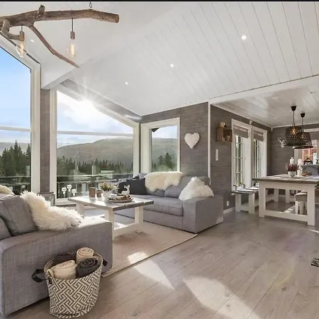 Casa vacanze Spacious Modern In A Quiet Setting On Voss *